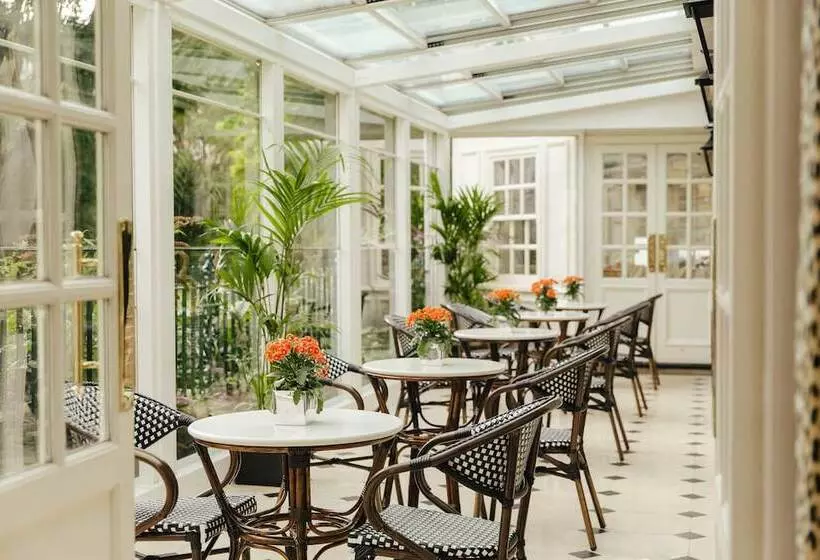 ホテル The Montague On The Gardens