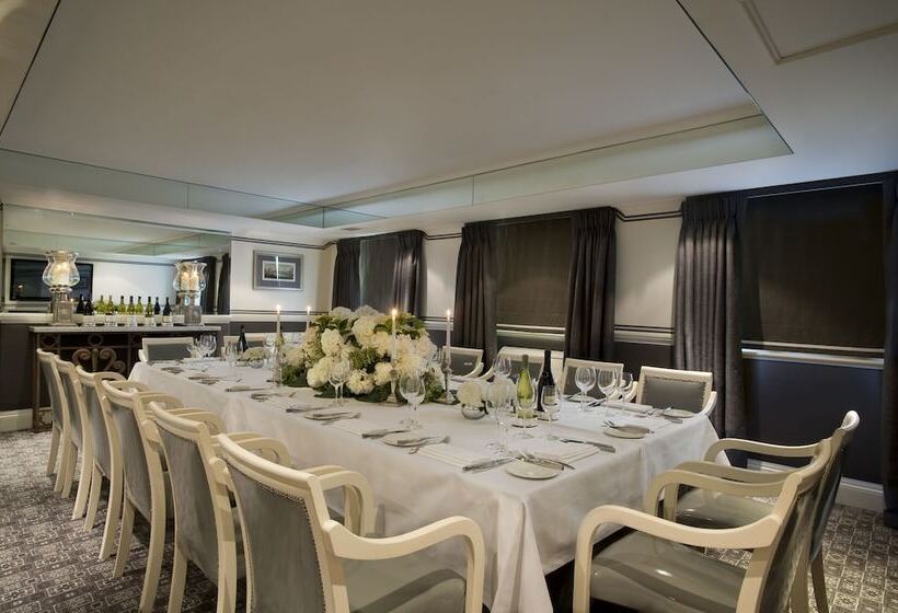 בית מלון כפרי The Montague On The Gardens