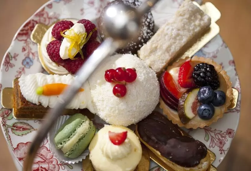 ホテル The Montague On The Gardens