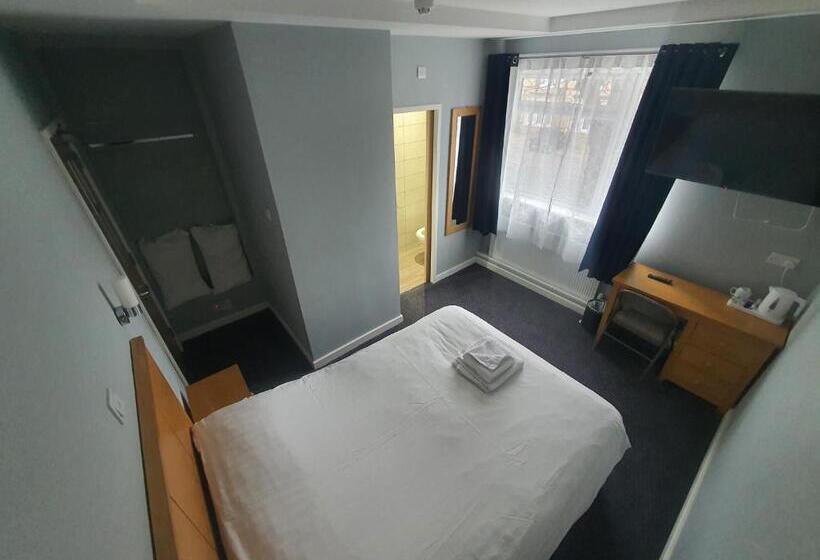 Newark Hotel Peterborough