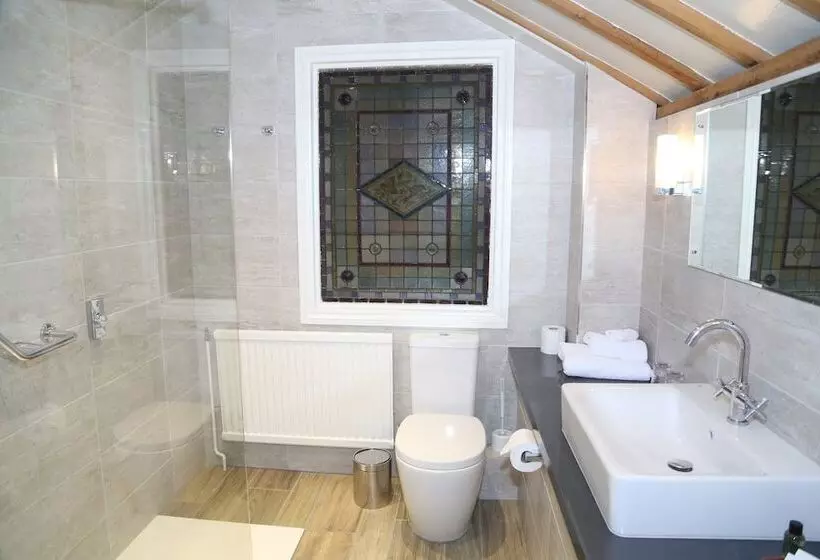 Отель The Old Railway Station