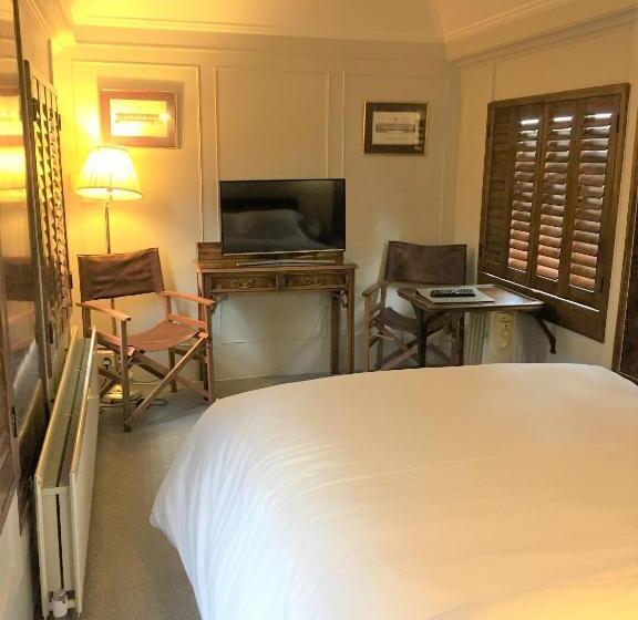 فندق The Old Railway Station