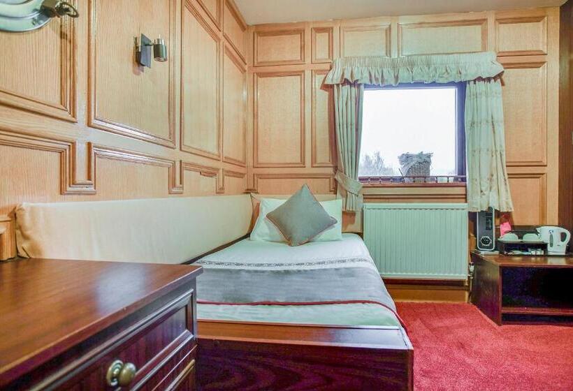 OYO The Rowers Hotel, Dunston Gateshead