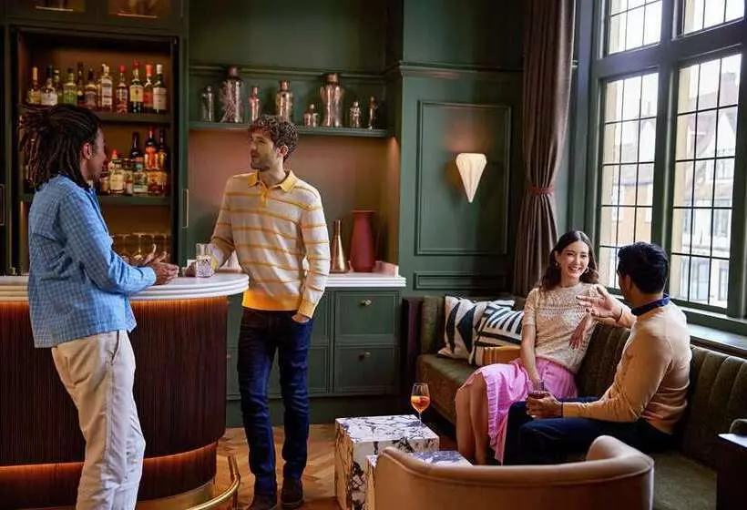 The Samuel Ryder Hotel St Albans, Tapestry Collection Hilton