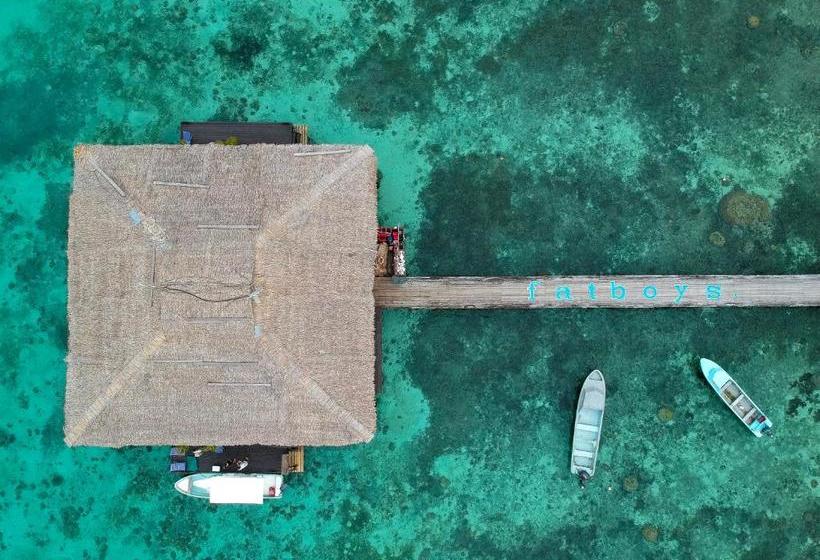 Отель Fatboys Resort