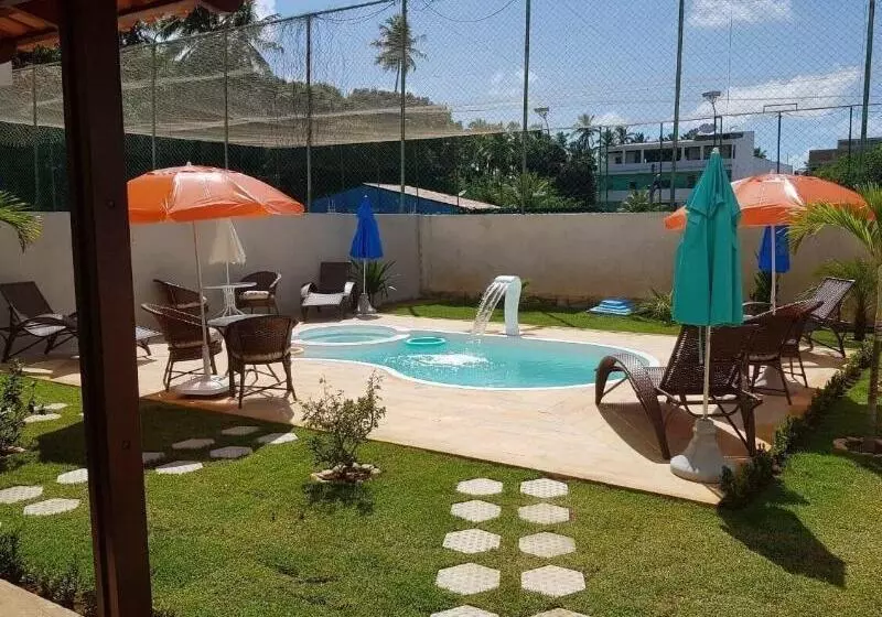 مسافرخانه Pousada Sea La Vie