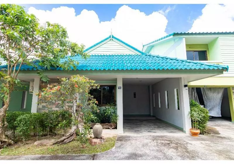 هتل Khum Suk Resort