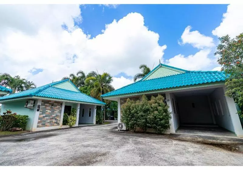 هتل Khum Suk Resort