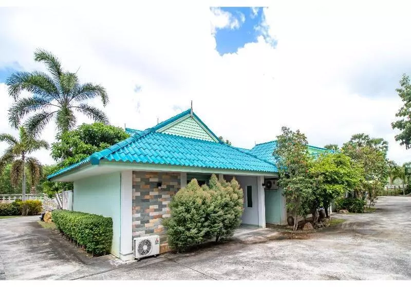 هتل Khum Suk Resort
