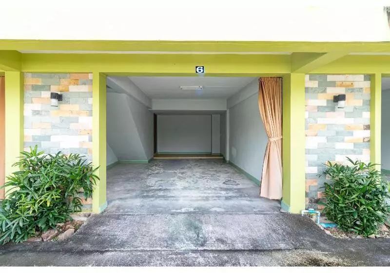 هتل Khum Suk Resort