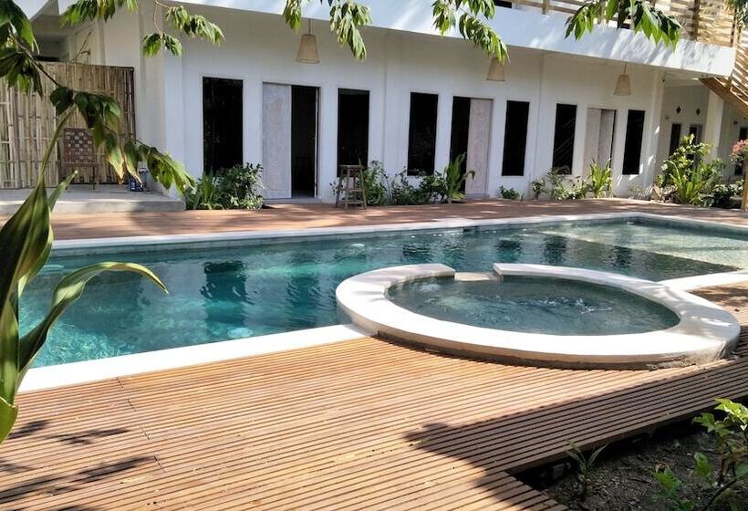 پانسیون Living Trawangan