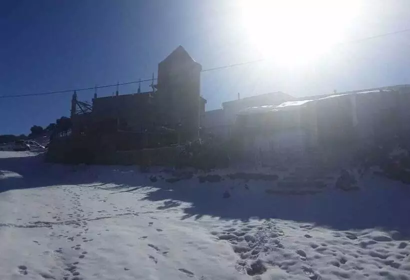 پانسیون Gîte Forest Tagroumte