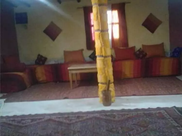 پانسیون Gîte Forest Tagroumte