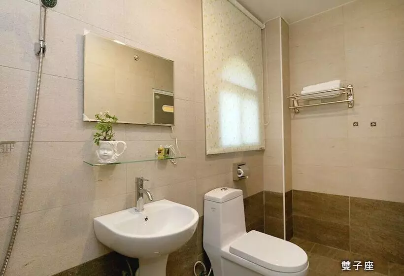 Xiaojiu House B&b