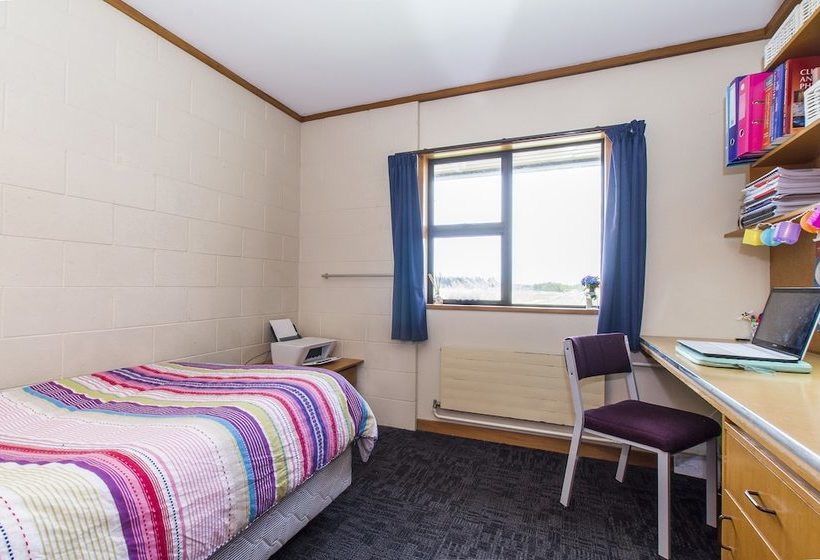 הוסטל Campus Summer Stays  Massey Manawatu