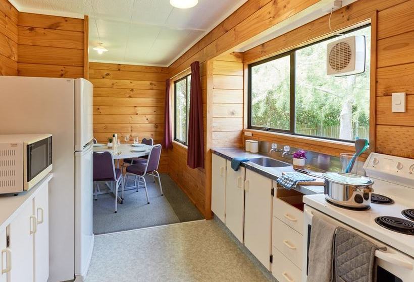 הוסטל Campus Summer Stays  Massey Manawatu