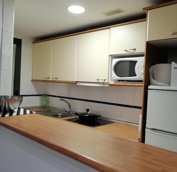 Apartamentos Dos Torres Gandalf   Excelente Ubicación Centrica Con Garaje Incluido