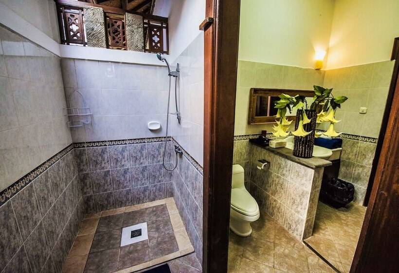 Bukit Paradise Villa