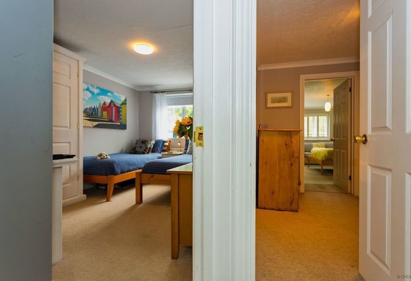 Croyde Ocean Villa 4 Bedrooms