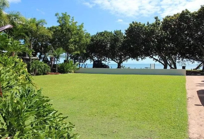 Essence Beachfront Retreat