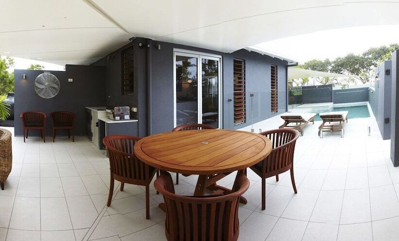 Essence Beachfront Retreat