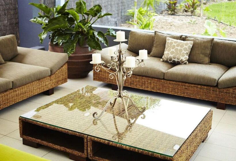 Essence Beachfront Retreat