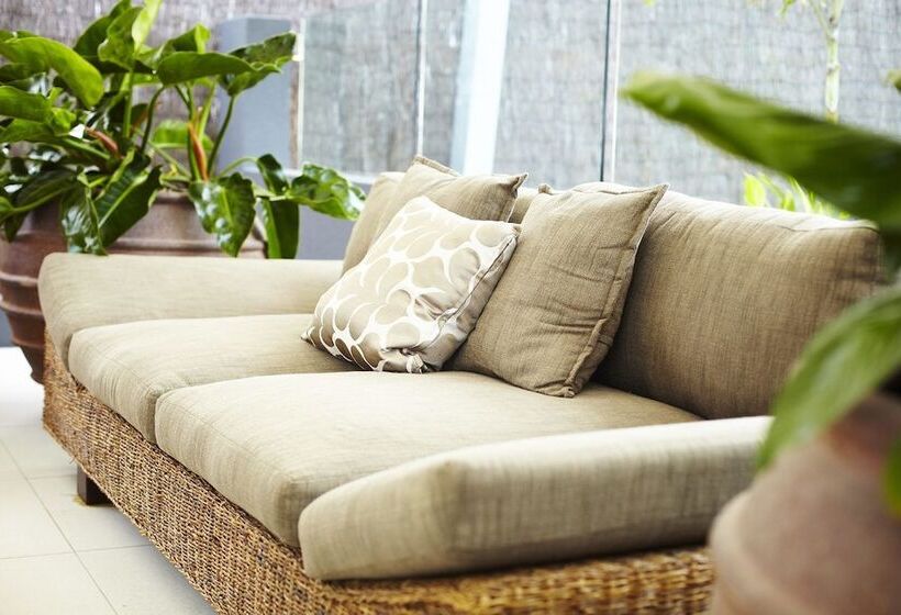 Essence Beachfront Retreat