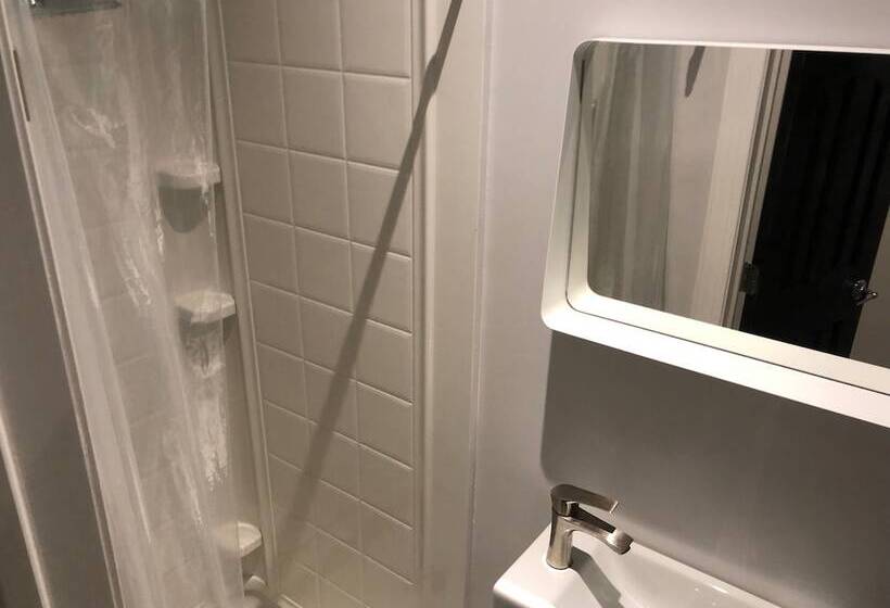 Fabe Suites Flat Iron