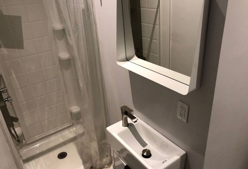 Fabe Suites Flat Iron