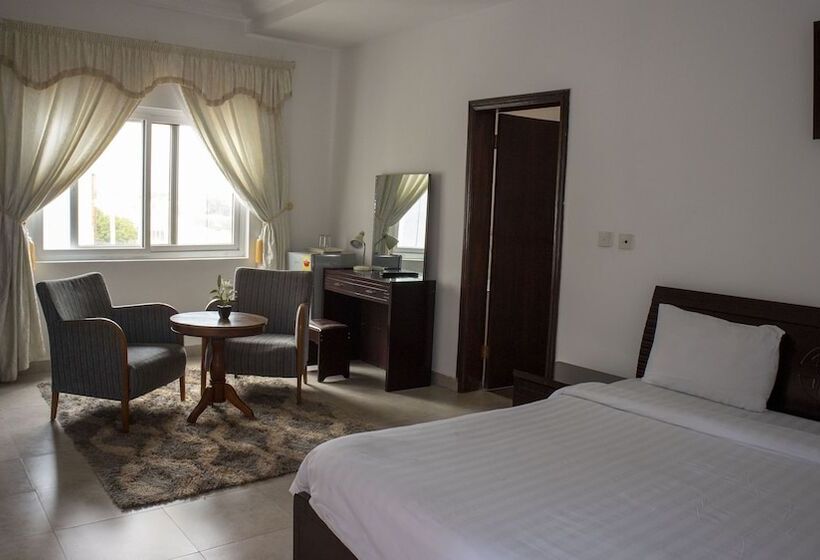 His Majesty S Hotel And Apartments