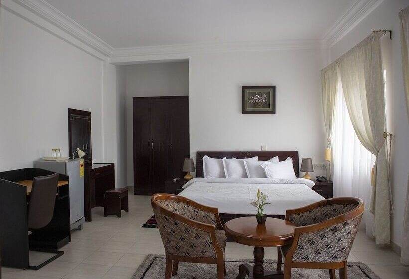 His Majesty S Hotel And Apartments