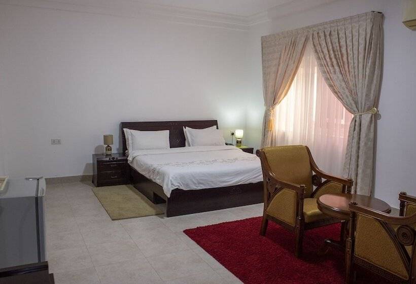 His Majesty S Hotel And Apartments