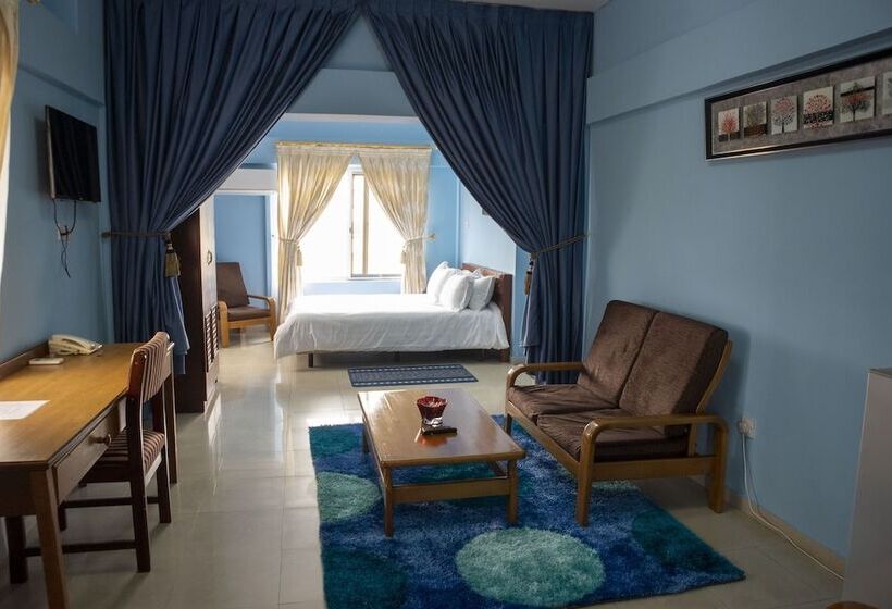 His Majesty S Hotel And Apartments