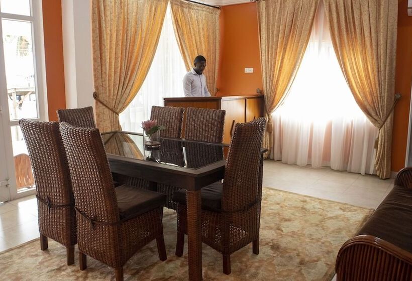 His Majesty S Hotel And Apartments