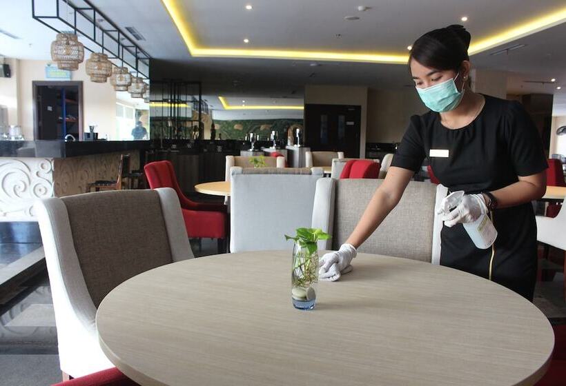 Otel Four Star By Trans