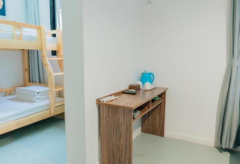 Hôtel Mr Panda Youth Hostel