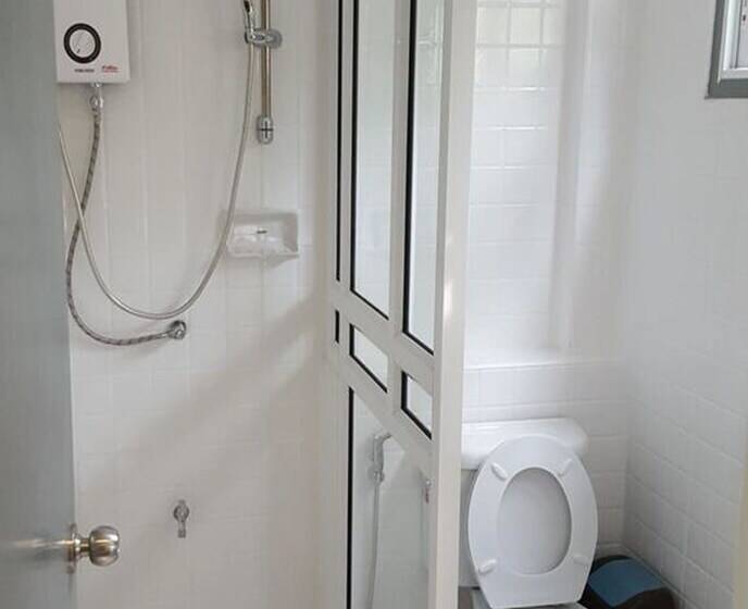 Jindabyne Cafe & Hostel