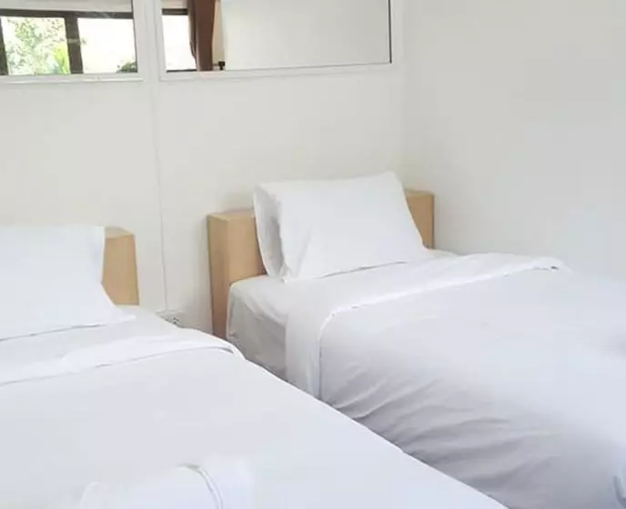 Jindabyne Cafe & Hostel