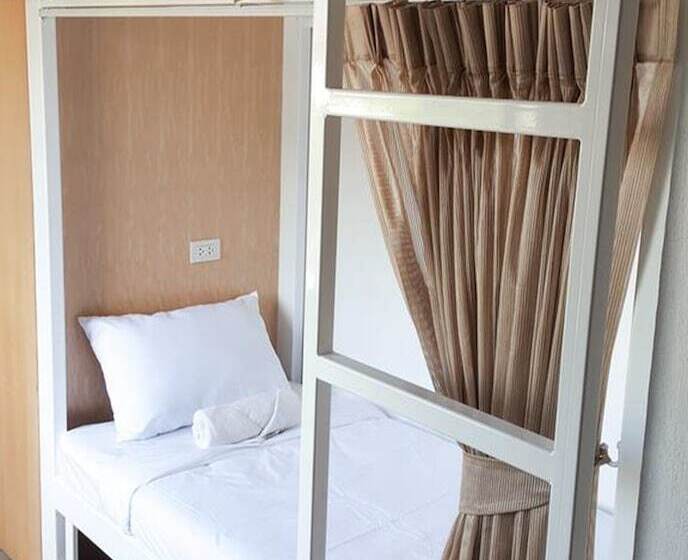 Jindabyne Cafe & Hostel