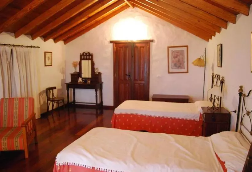 Majatalo Casa Abuela Estebana