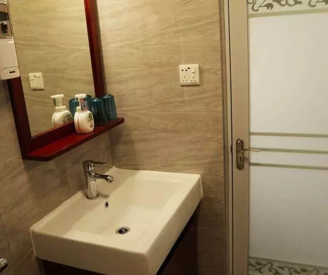 پانسیون Jiaochangwei Fengchao Guesthouse