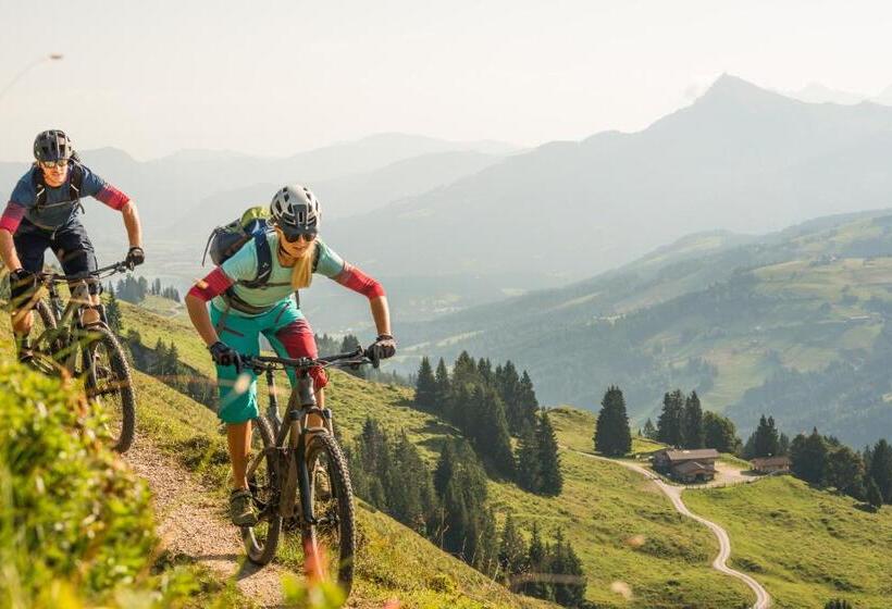 Trendguide Suites By Alpine Host Helpers