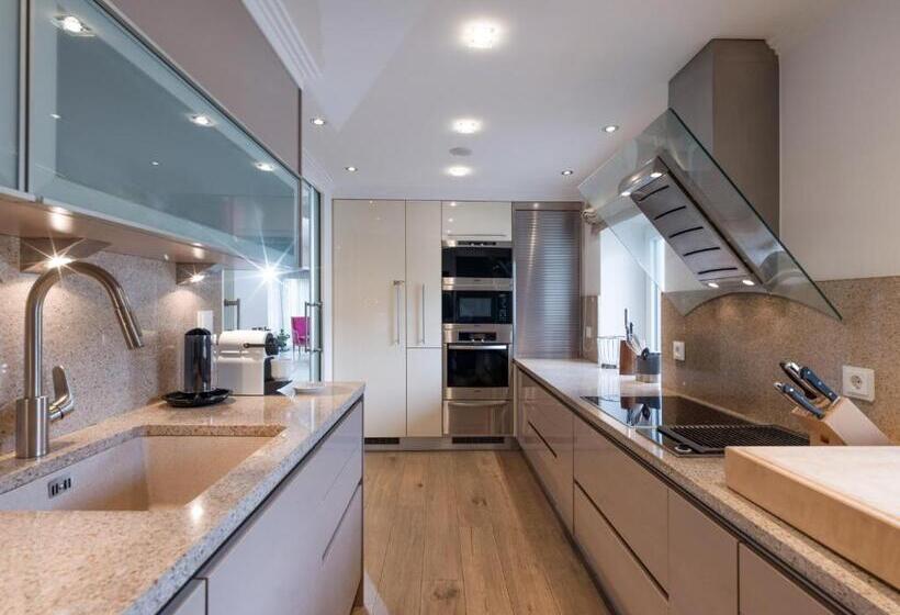 Trendguide Suites By Alpine Host Helpers