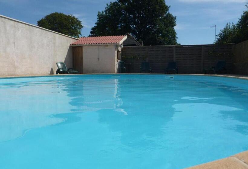 Bed and Breakfast Manoir De La Foulerie