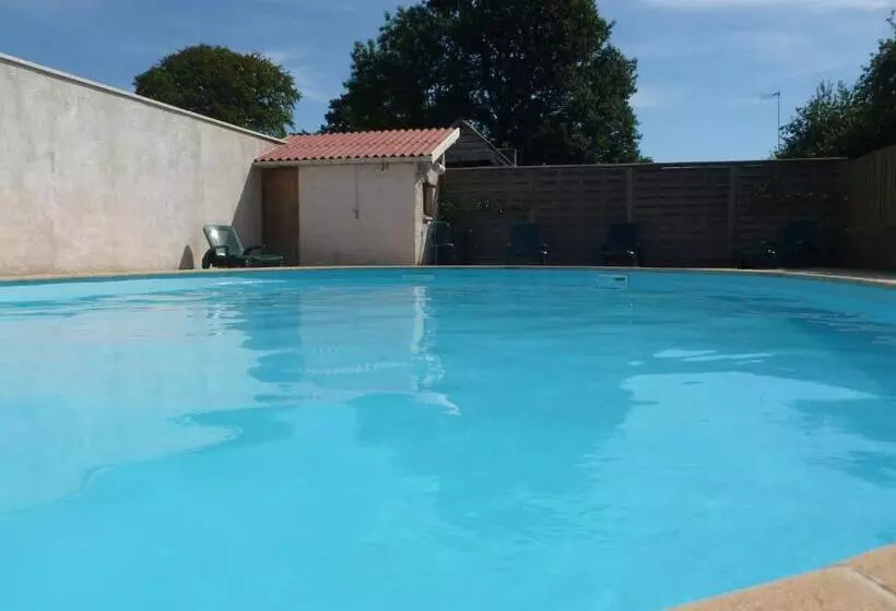 Aamiaismajoitus (B&B) Manoir De La Foulerie