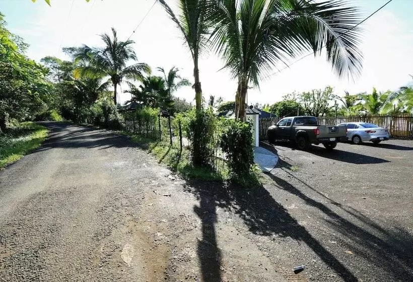 Boom Shiva Boutique Hotel & Restaurant