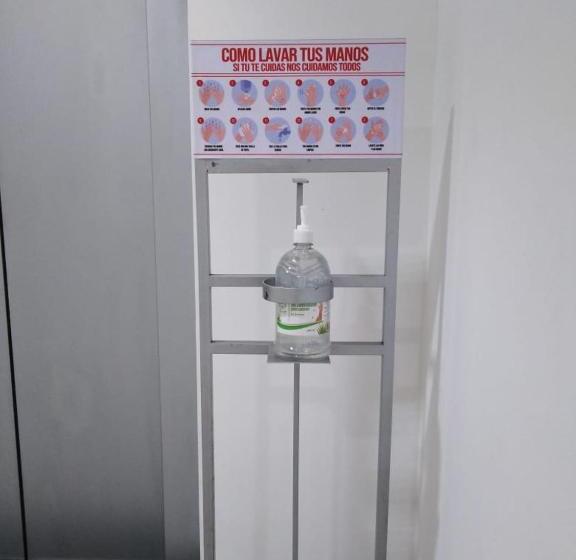 ホテル Aguazul Plaza Centro