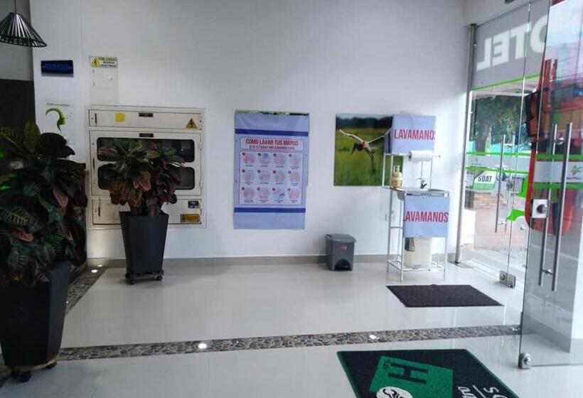 ホテル Aguazul Plaza Centro