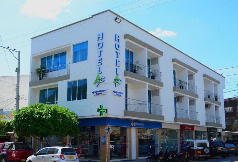 ホテル Aguazul Plaza Centro