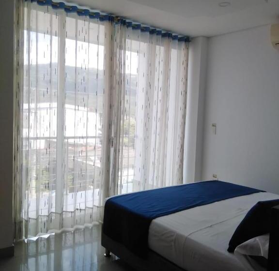 ホテル Aguazul Plaza Centro